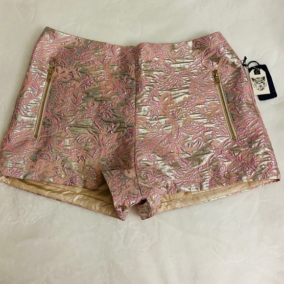Pink and gold jacquard shorts - Picture 2 of 6